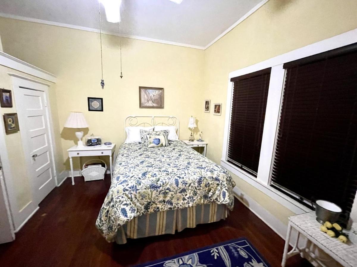 Grady House Couette-café *